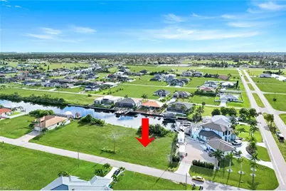 1207 NW 35th Ave, Cape Coral, FL 33993 - Photo 2