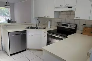 341 Emerald Bay Cir, Naples, FL 34110 - Photo 6