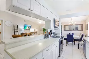 633 91st Ave N, Naples, FL 34108 - Photo 12