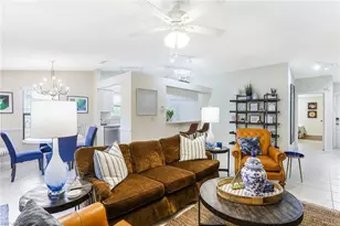 633 91st Ave N, Naples, FL 34108 - Photo 8