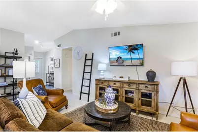 633 91st Ave N, Naples, FL 34108 - Photo 6