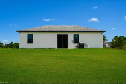 432 Raymer St, Lehigh Acres, FL 33974 - Photo 6