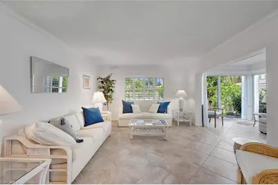 1930 Gulf Shore Blvd N #D101, Naples, FL 34102 - Photo 2