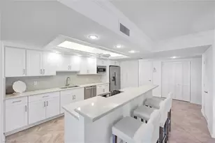 1930 Gulf Shore Blvd N, Naples, FL 34102 - Photo 8