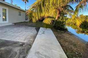 550 14th St N, Naples, FL 34102 - Photo 18