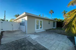 550 14th St N, Naples, FL 34102 - Photo 16