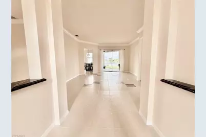 1098 Port Orange Way, Naples, FL 34120 - Photo 4