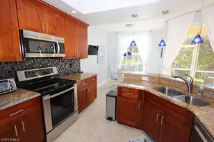 2110 Arielle Dr, Naples, FL 34109 - Photo 6