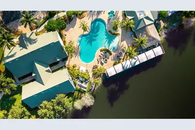 12740 Kinross Ln, Naples, FL 34120 - Photo 32