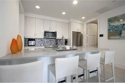 1035 3rd Ave S #303, Naples, FL 34102 - Photo 10