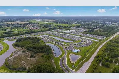 12252 Amber Waves Rd, Lehigh Acres, FL 33974 - Photo 32