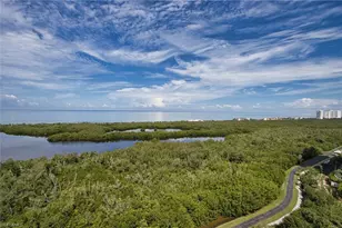 6849 Grenadier Blvd, Naples, FL 34108 - Photo 22