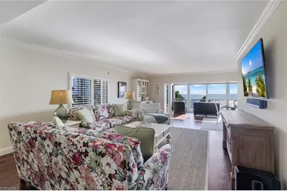 3401 Gulf Shore Blvd N #303, Naples, FL 34103 - Photo 6