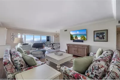 3401 Gulf Shore Blvd N #303, Naples, FL 34103 - Photo 4