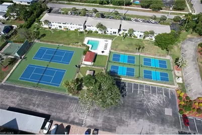 37 High Point Cir E #209, Naples, FL 34103 - Photo 18