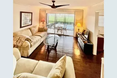 37 High Point Cir E #209, Naples, FL 34103 - Photo 2