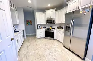 9024 Whimbrel Watch Ln, Naples, FL 34109 - Photo 4