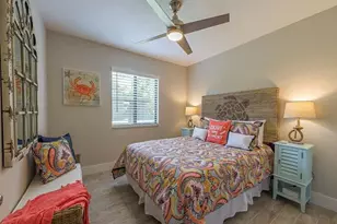 900 Misty Pines Cir, Naples, FL 34105 - Photo 8