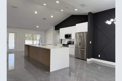 4000 NE 9th Ave, Cape Coral, FL 33909 - Photo 12