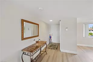 272 Winners Cir, Naples, FL 34112 - Photo 4