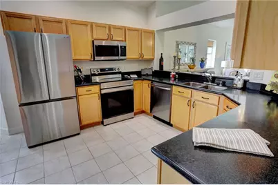 486 Edgemere Way E #2, Naples, FL 34105 - Photo 12