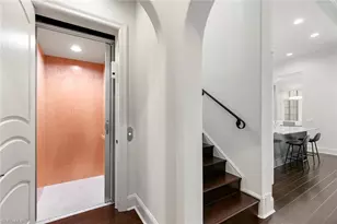 2896 Tiburon Blvd E, Naples, FL 34109 - Photo 24