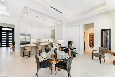 4646 Crayton Rd, Naples, FL 34103 - Photo 4