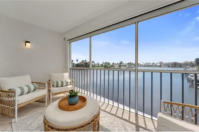 10682 Gulf Shore Dr #205, Naples, FL 34108 - Photo 2