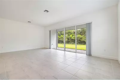 12448 Violet Ln, Naples, FL 34120 - Photo 8