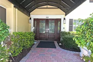 666 3rd St S, Naples, FL 34102 - Photo 4