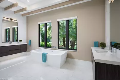494 Gordonia Rd, Naples, FL 34108 - Photo 12