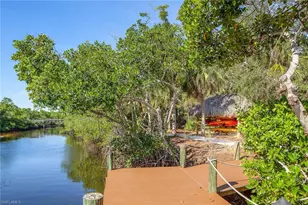 980 Barcarmil Way, Naples, FL 34110 - Photo 44
