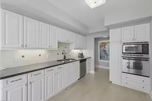 7515 Pelican Bay Blvd, Naples, FL 34108 - Photo 16