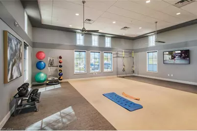 9213 Cayman Dr, Naples, FL 34114 - Photo 24