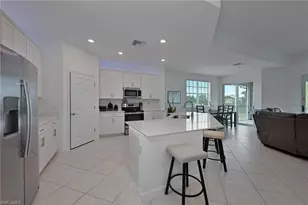 12061 Santaluz Dr, Fort Myers, FL 33913 - Photo 6