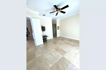 7662 Sicilia Ct, Naples, FL 34114 - Photo 20