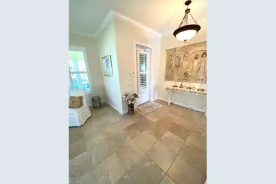 7662 Sicilia Ct, Naples, FL 34114 - Photo 4