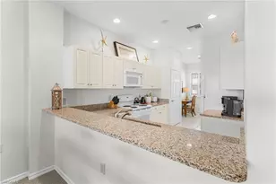 7910 Mahogany Run, Naples, FL 34113 - Photo 10