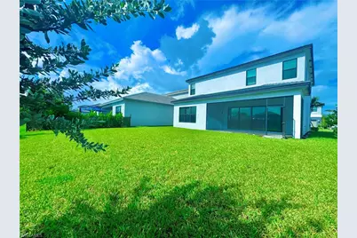 20885 Thistle Leaf Ln, Estero, FL 33928 - Photo 4