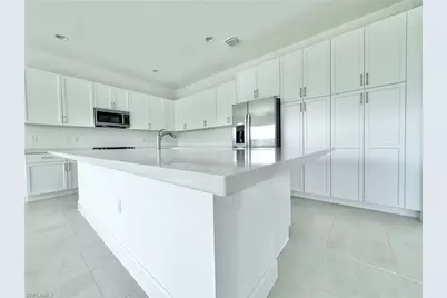 20885 Thistle Leaf Ln, Estero, FL 33928 - Photo 16