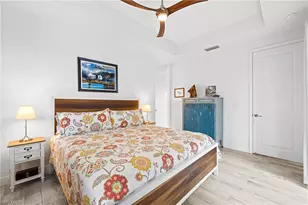 10061 Bonita Fairways Dr, Bonita Springs, FL 34135 - Photo 24