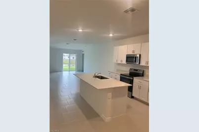 19741 Garden Ridge Ct, Lehigh Acres, FL 33974 - Photo 6