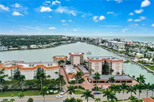 222 Harbour Dr, Naples, FL 34103 - Photo 8