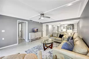 900 8th Ave S, Naples, FL 34102 - Photo 4