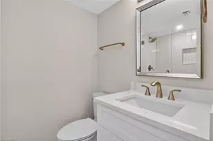 29 High Point Cir E, Naples, FL 34103 - Photo 14