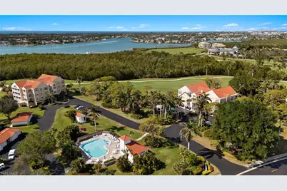 4460 Yacht Harbor Dr, Naples, FL 34112 - Photo 4