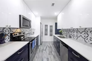 1 Bluebill Ave, Naples, FL 34108 - Photo 8