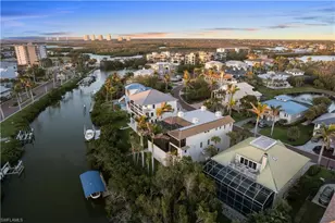 195 Topanga Dr, Bonita Springs, FL 34134 - Photo 2