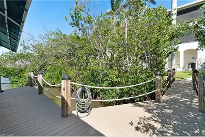 195 Topanga Dr, Bonita Springs, FL 34134 - Photo 44