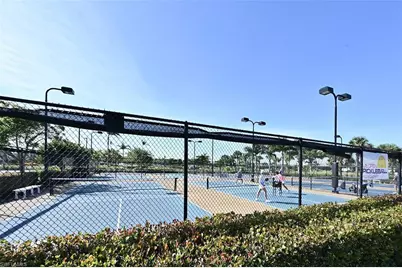 6387 Warwick Ave, Naples, FL 34113 - Photo 44